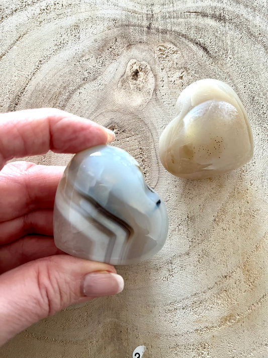 Agate naturelle forme cœur